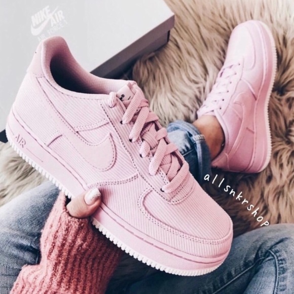Nike Shoes - Nike air force 1 low